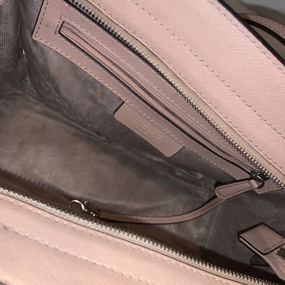 handbag - Picture 4 of 4